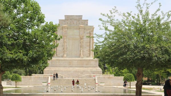 At the Threshold of the Shâh Nâmeh: A Reflection at Ferdowsi’s Tomb